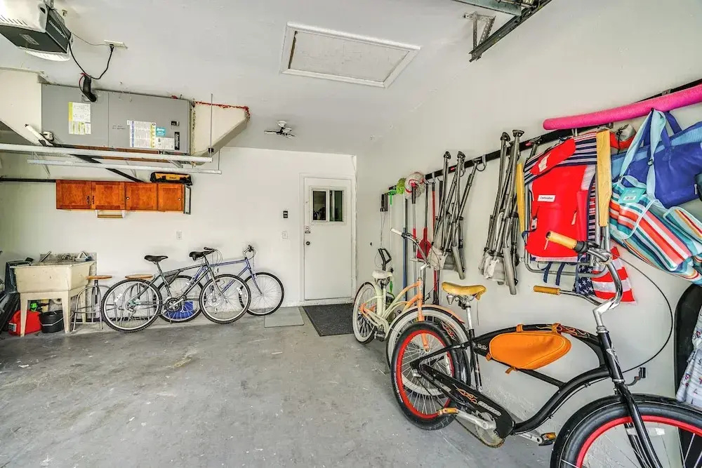 Retreat Near River & Marinas in Cape Coral