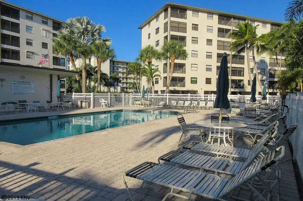 Estero Cove 521 - 2 Br Condo