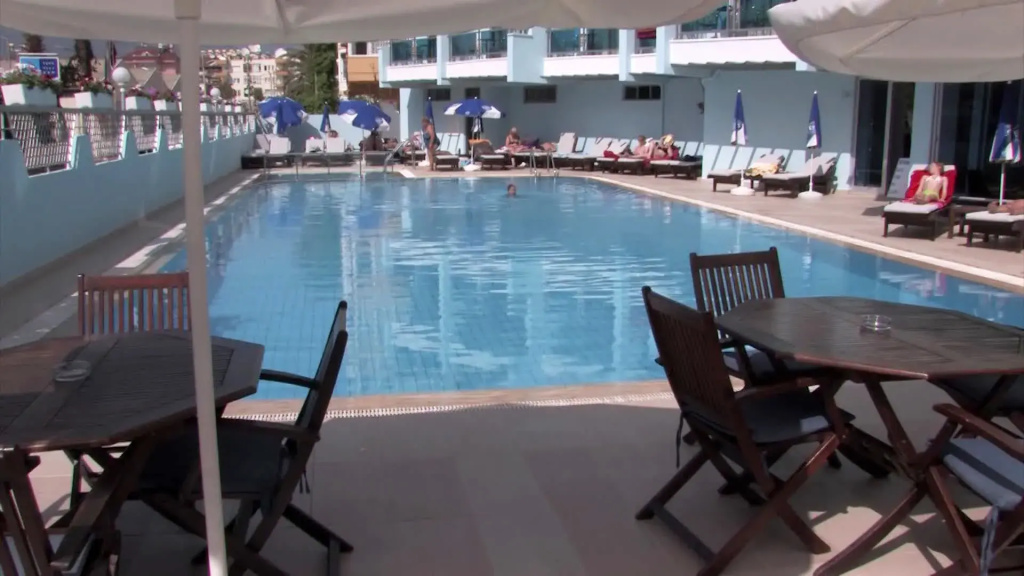 Blue Diamond Alya Hotel