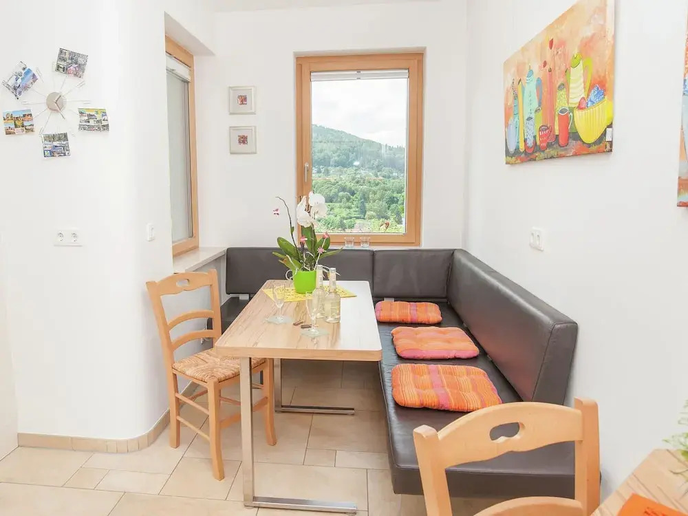 Modern Apartment in Zella-Mehlis with Private lawn