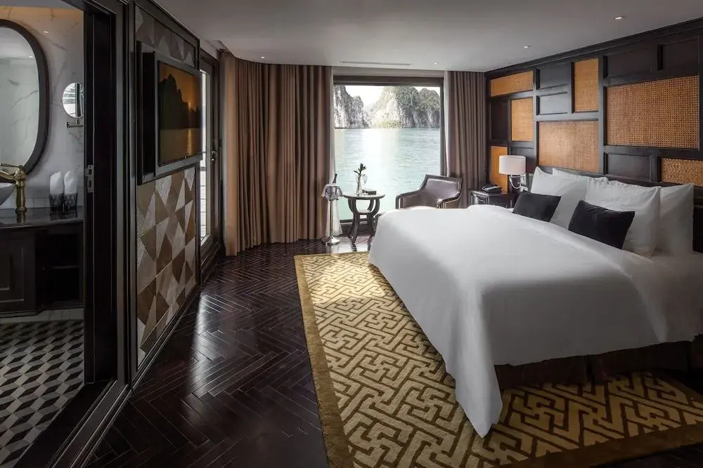 Ambassador Signature Cruise - Lan Ha Bay