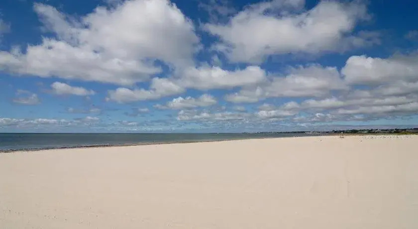 Wychmere Beach Club