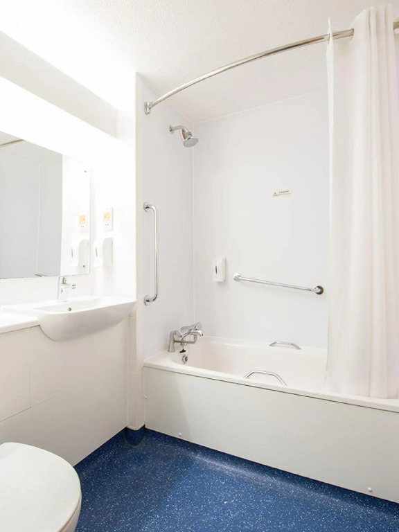 Travelodge Burton M6 Northbound