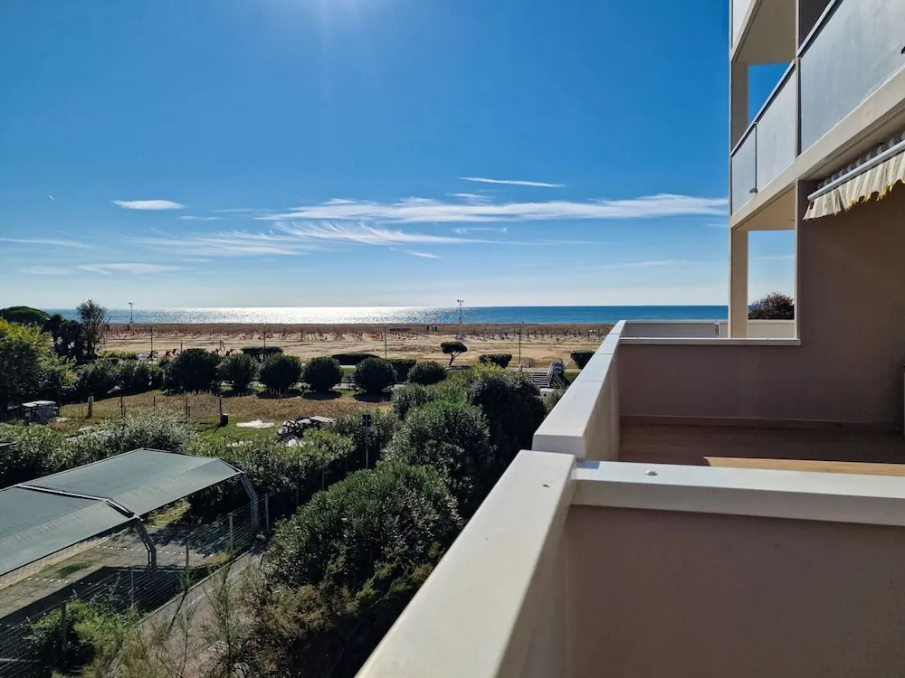 Beach Retreat for up to 6 Guests-beahost