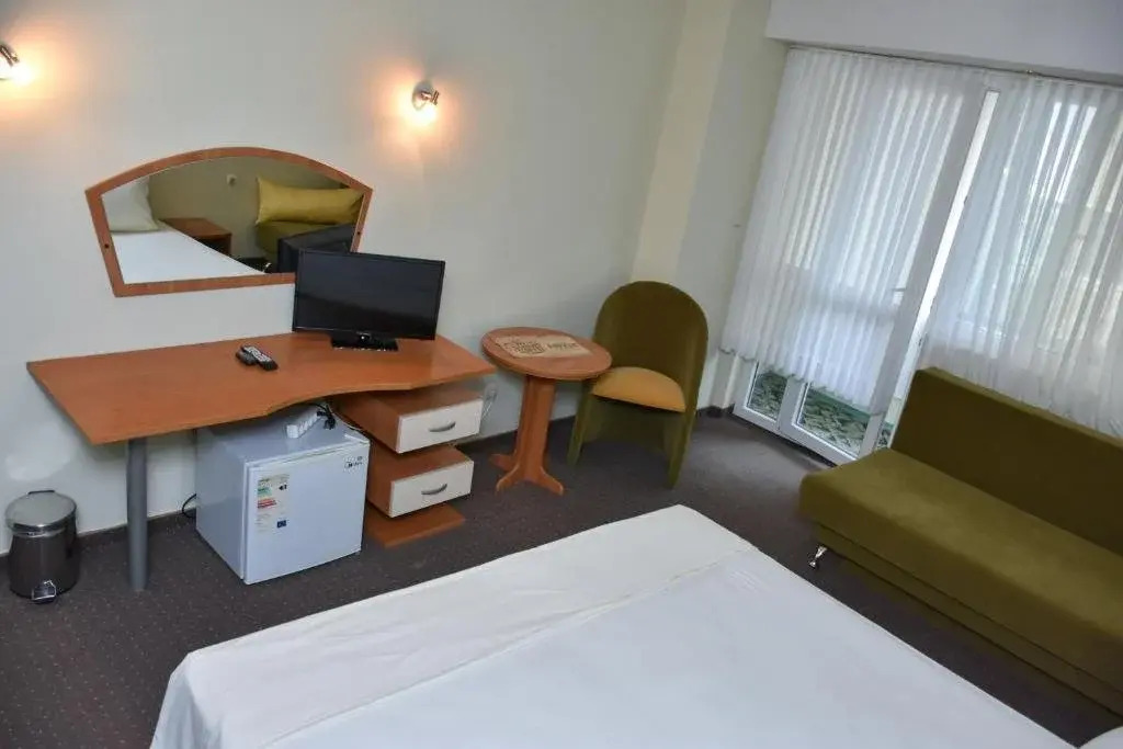 White Rose Guest Rooms