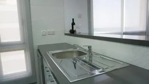 Lazuli Beachfront Apartment 144