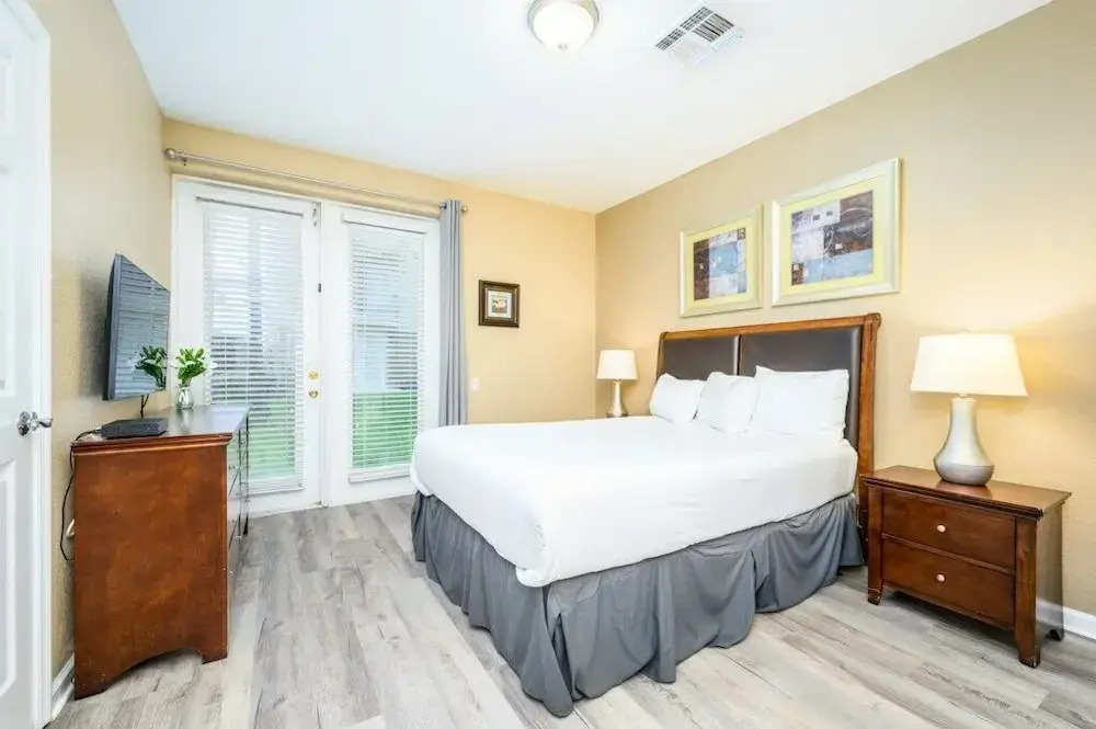 Beautiful Townhome, Vista Cay Resort Direct - 4010