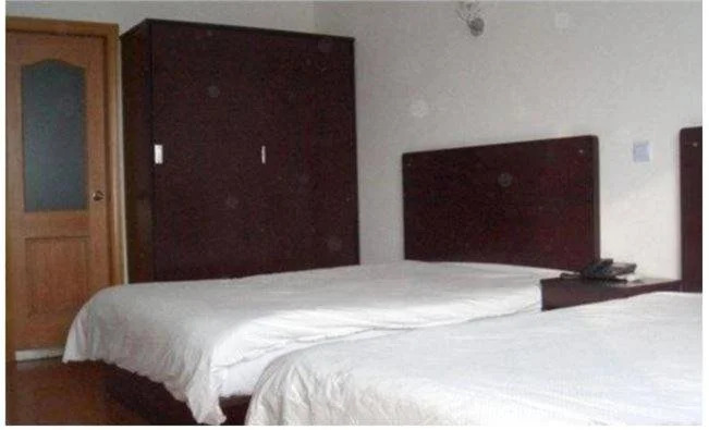 Meijia Holiday Inn
