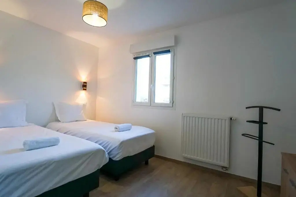 Appartement pour 4 personnes avec tennis de copropriété