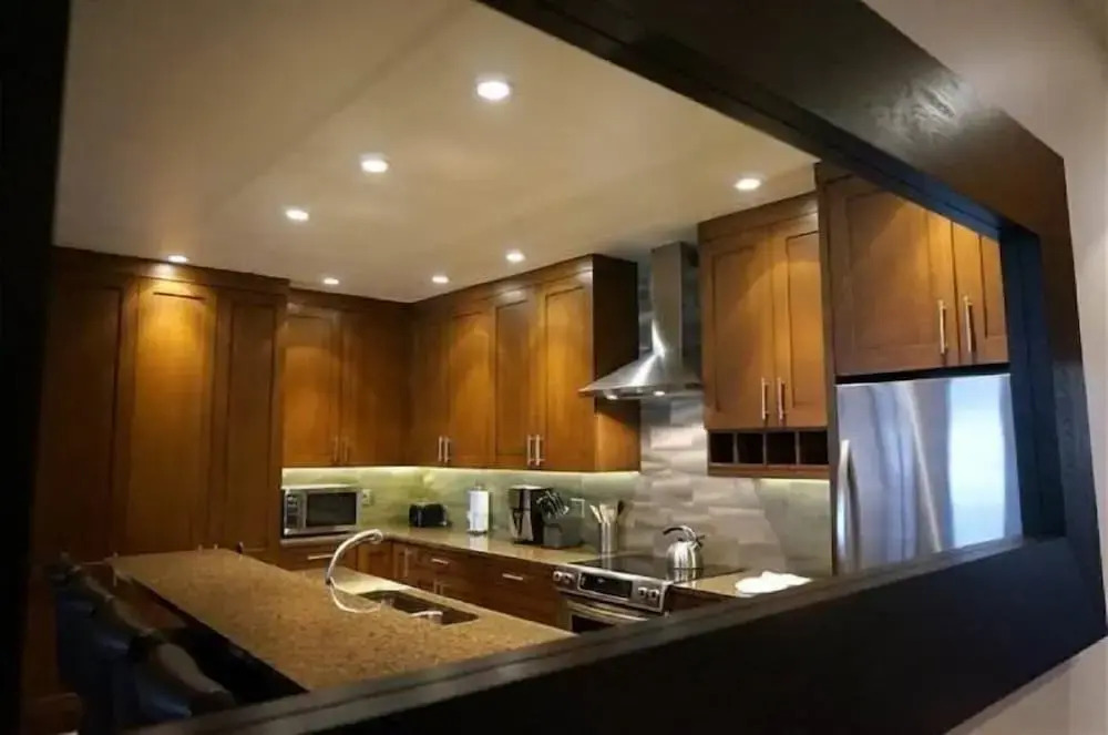 Ski In, Ski Out, 2 Bedroom Luxury Residence With Hot Tub Access And Expansive Views