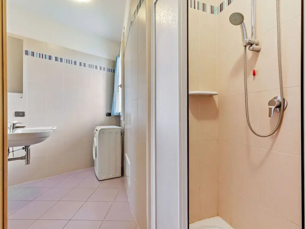 New Modern Apartments in Rosolina Mare City Centre, Equipped With all Comforts