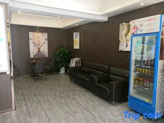 Pebble Motel (Jingshan)