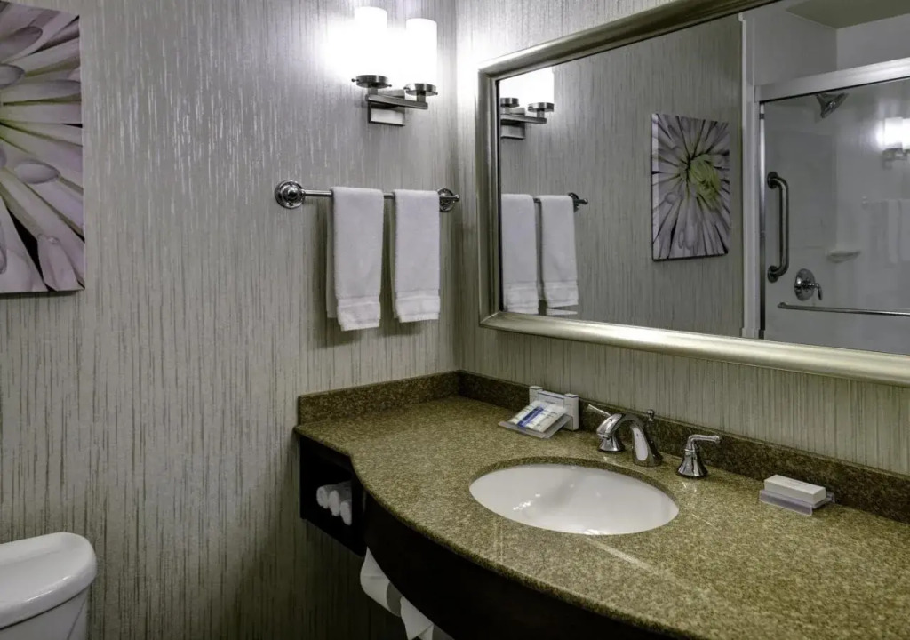 Hilton Garden Inn Overland Park