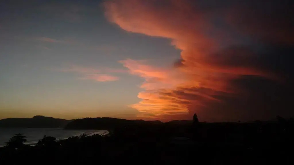 Suíte em Geribá a 50 metros da Praia com vista