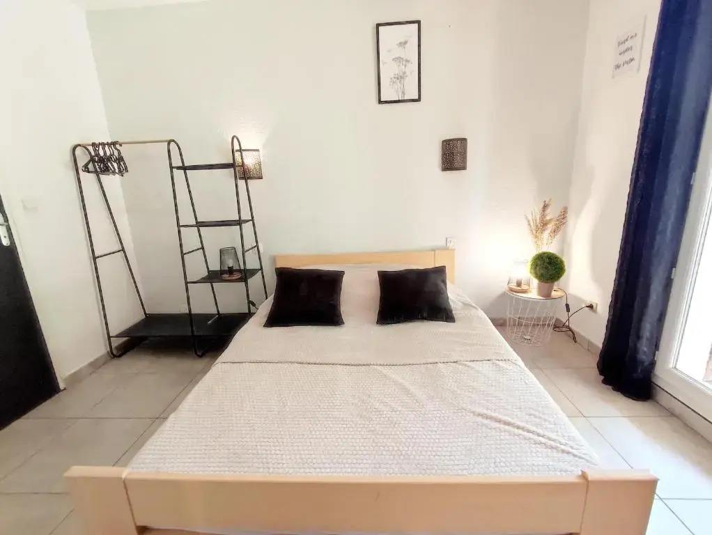 Appartement calme avec jardin privatif - 3 -