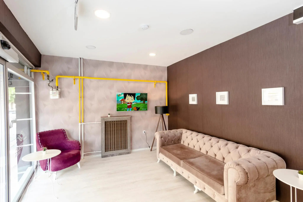 The Breeze Hotel