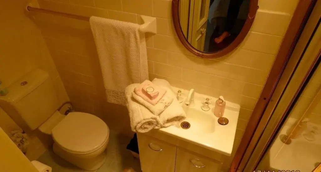 Hawks Nest Bed & Breakfast