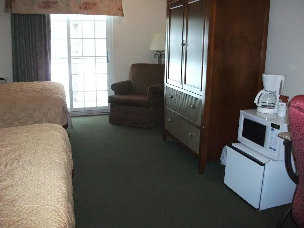 Donato House Hotel