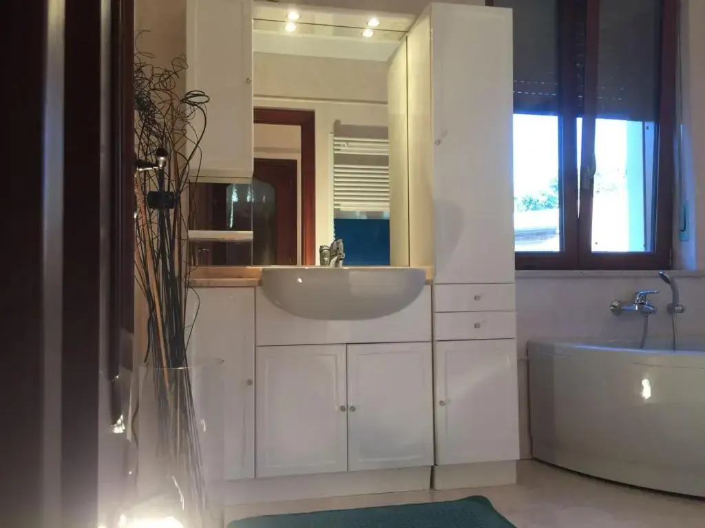 Villa 77