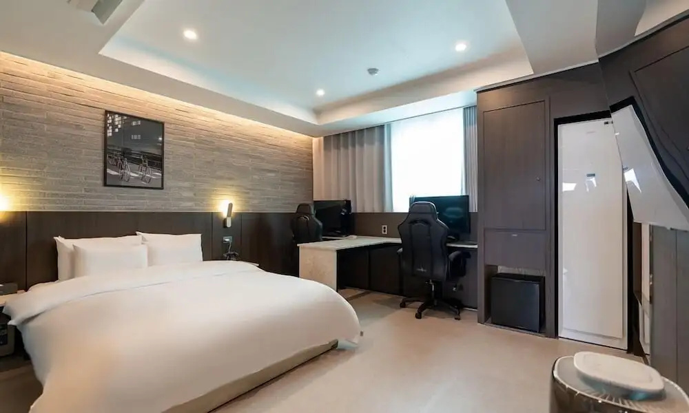 Jecheon Hound Hotel