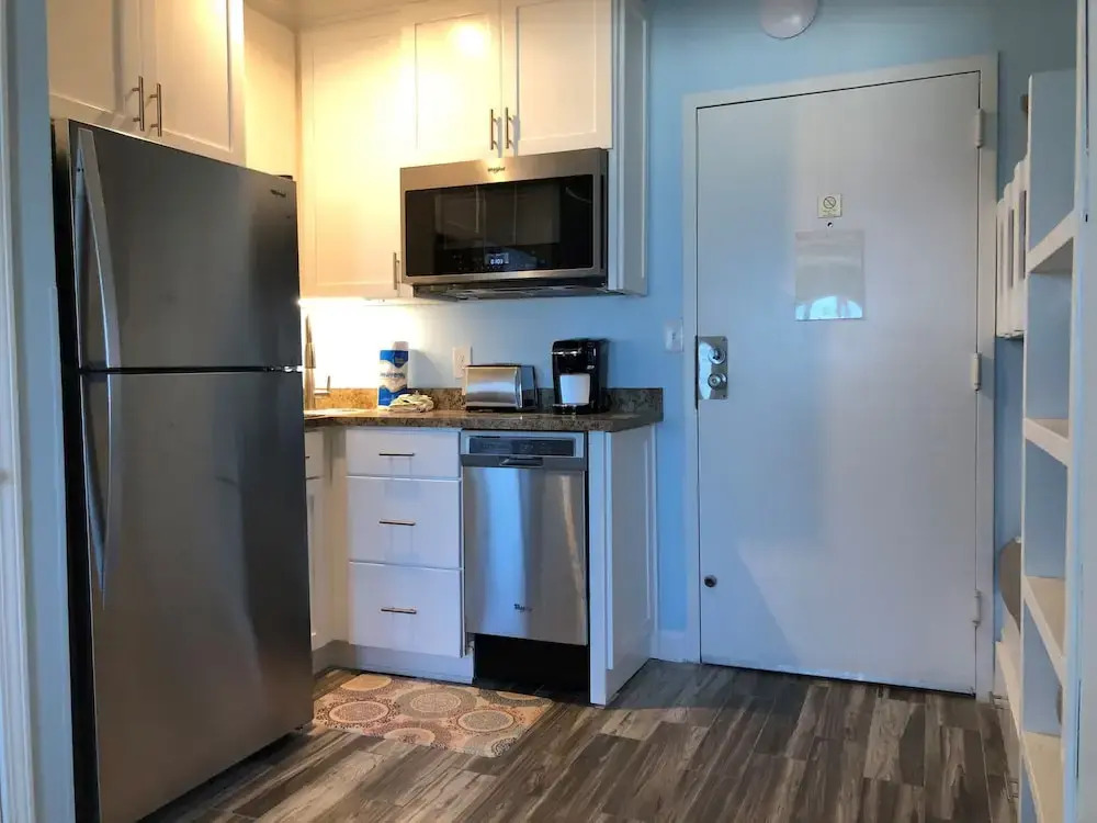 Royal Gulf Beach & Racquet Club #5102 Studio Bedroom 1 Bathroom Condo