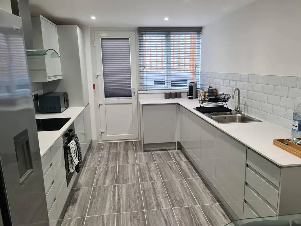 Remarkable 2-bed Apartment in Ilfracombe