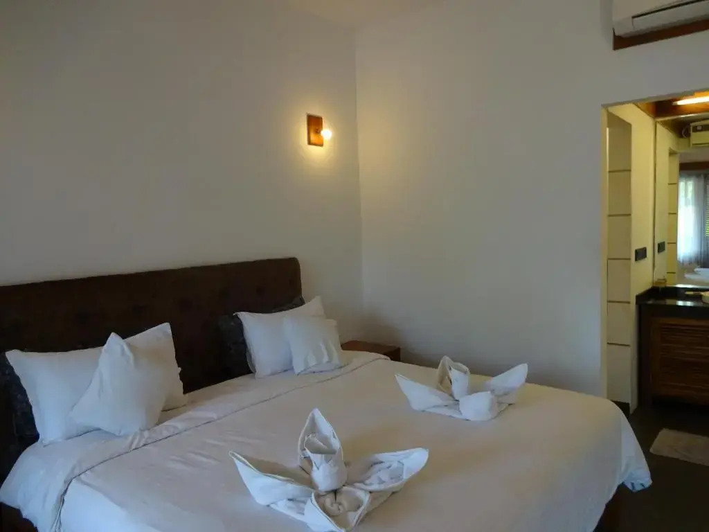 Dunhill Beach Resort