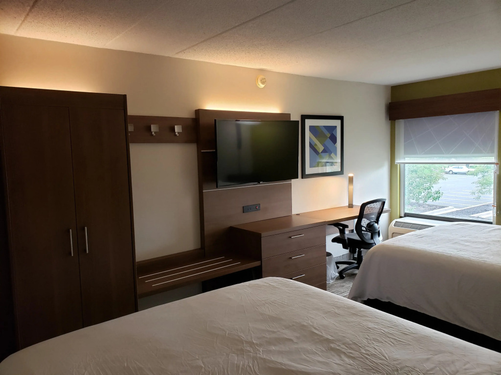 Holiday Inn Express Edgewood-Aberdeen-Bel Air