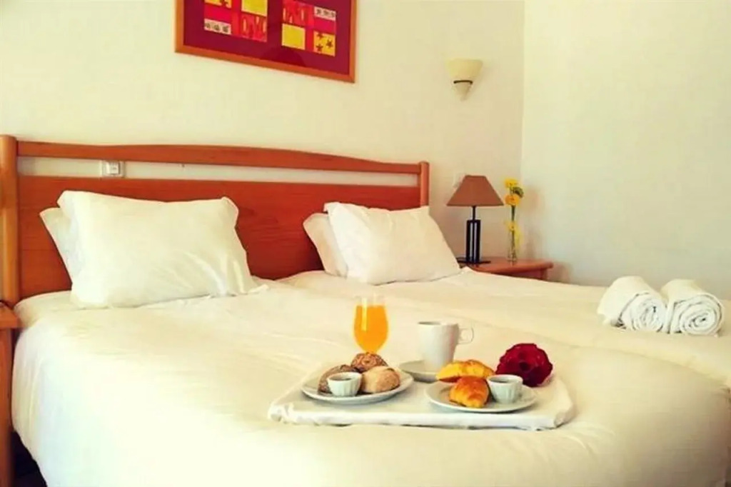 Luz Bay Hotel