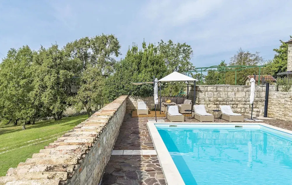 Villa Kluni by Rent Istria