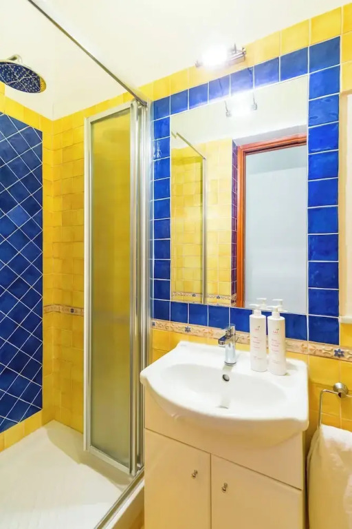 B&B Oasi - Metro Montesanto, Centro Storico