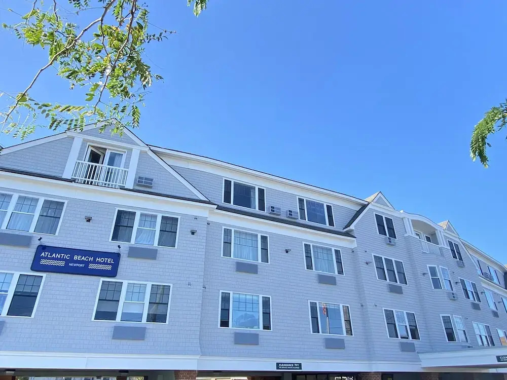 Atlantic Beach Hotel & Suites