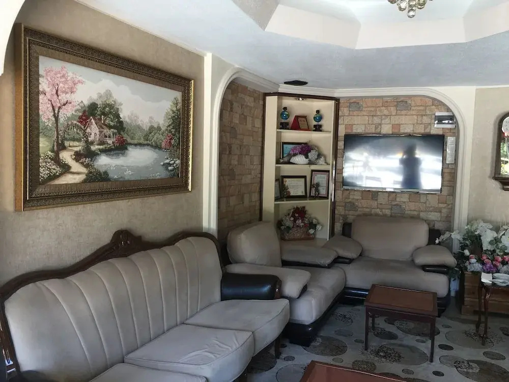 Bolat Hotel