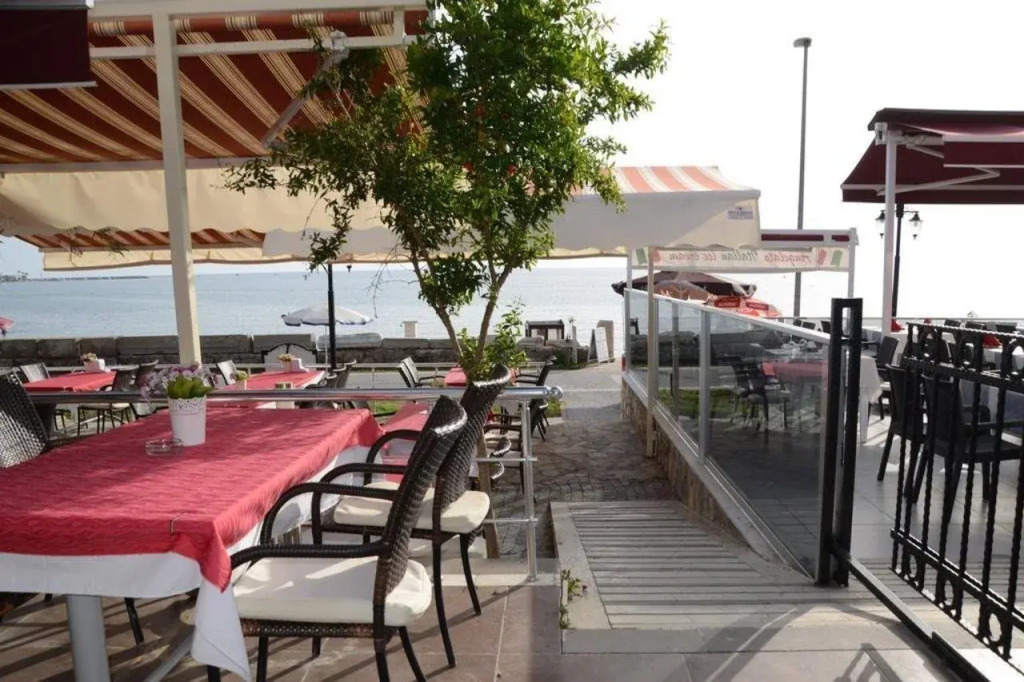Andiz Beach Hotel
