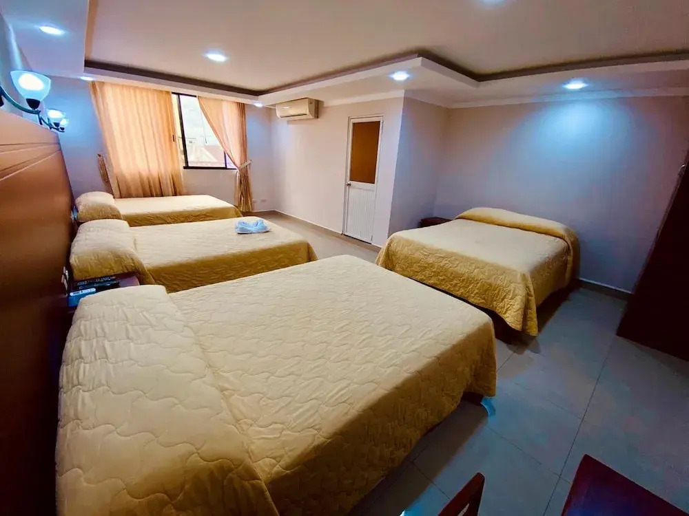Hotel Adriands