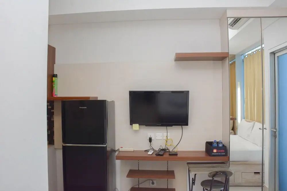 Nice And Comfy Studio Apartment Capitol Park Residence
