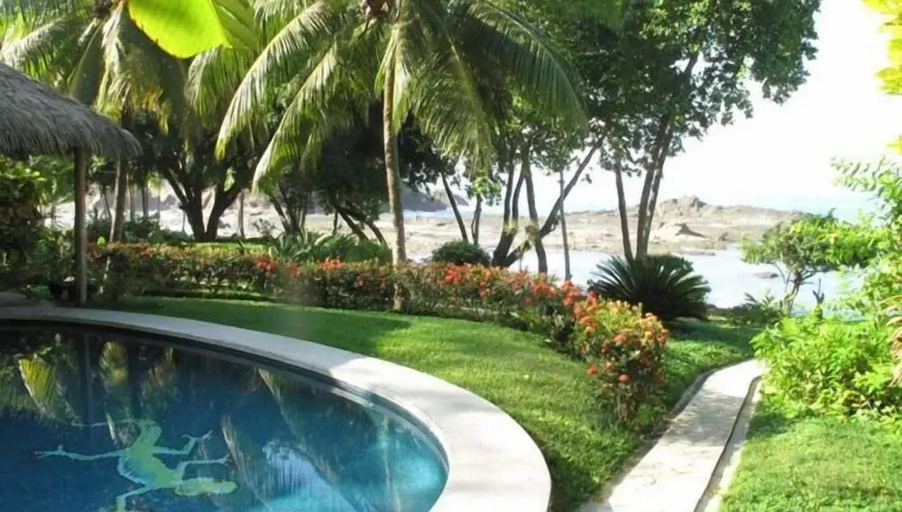 Costa Paraiso