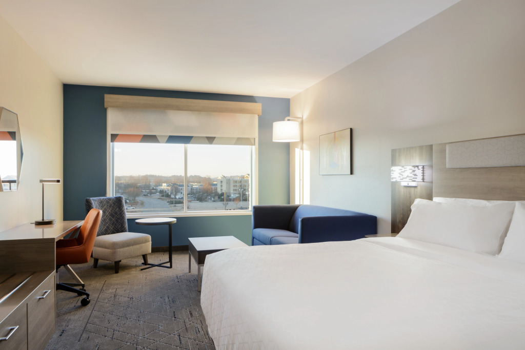 Holiday Inn Express Fredericksburg - Southpoint by IHG