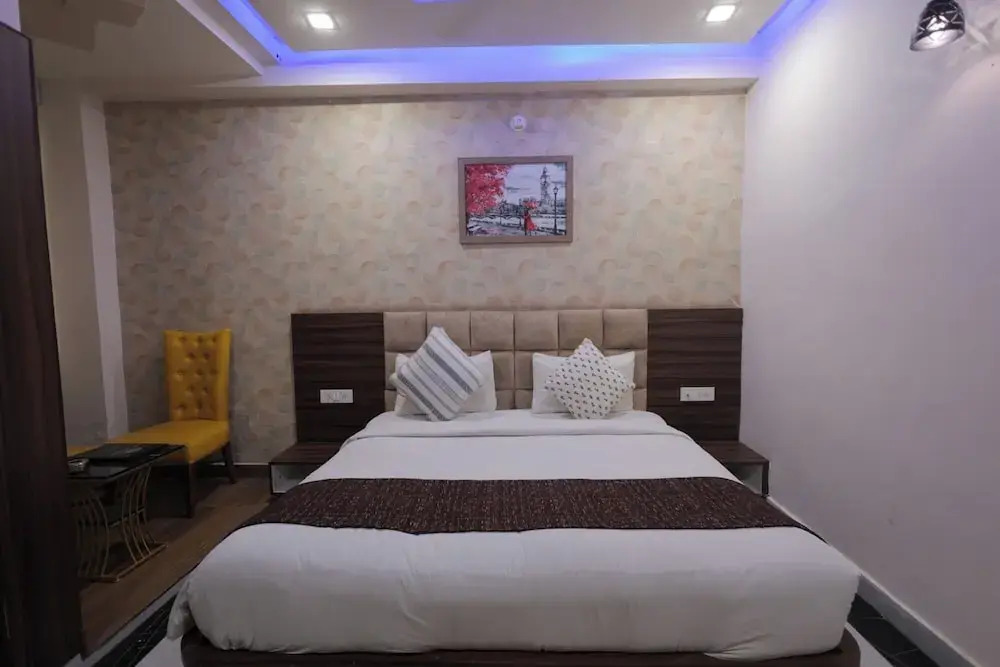 Hotel Srg Inn