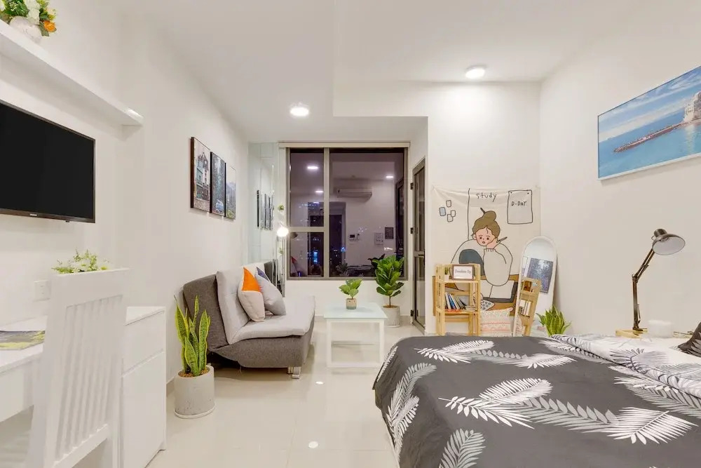 Hikari Rivergate Apartments - Free Pool, Free Internet SIM for 3 nights, Free Pick Up for 5 nights
