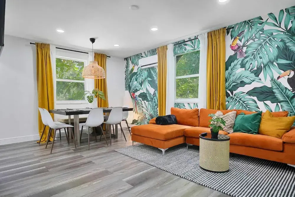 Vacay Spot Large Group Vacation Rental 6to 42guest