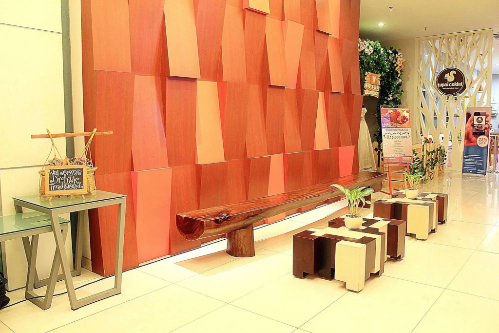 ZEN Premium Setrawangi Raya