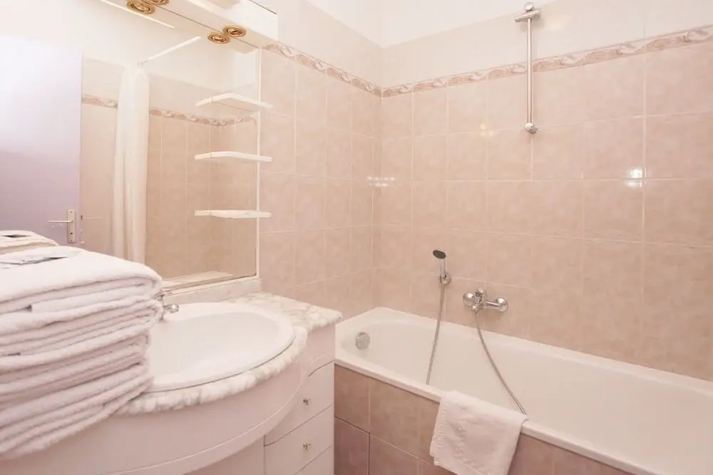 Le Champ dEysson Aparthotel