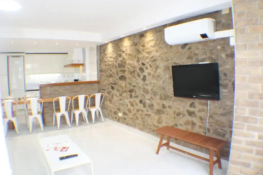 Agi Pi Sunyer Apartments