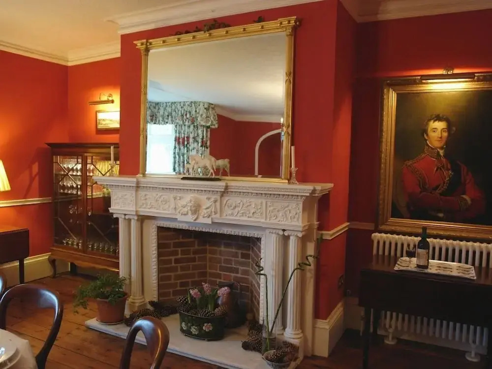 Abbots Manor