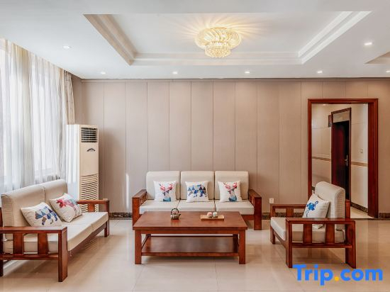 Shanyin Qiuming Hotel