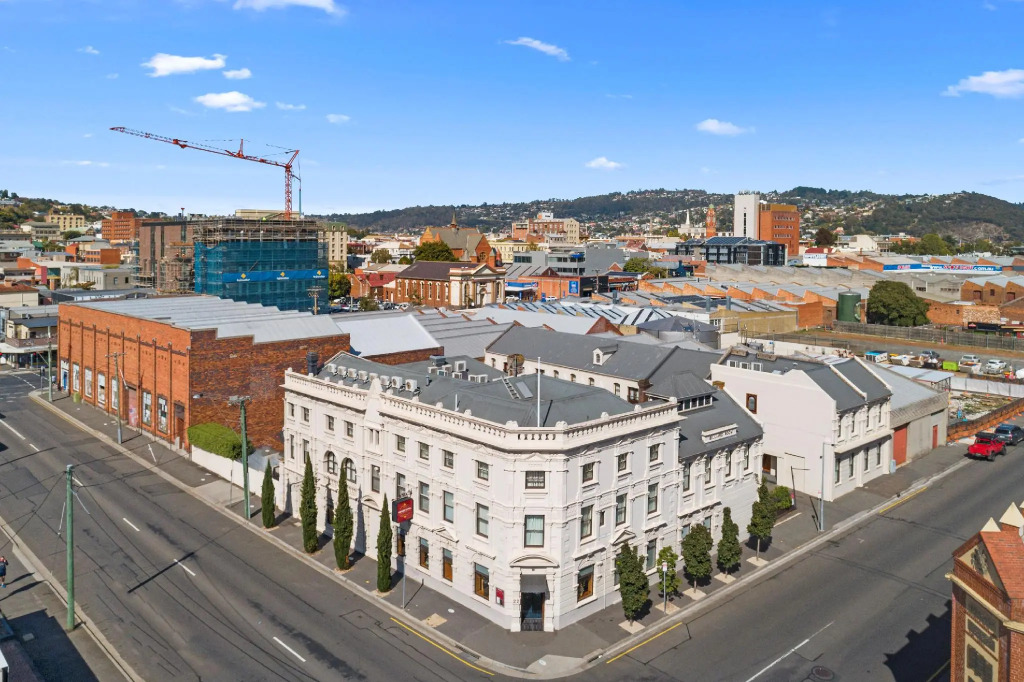 Clarion Hotel City Park Grand