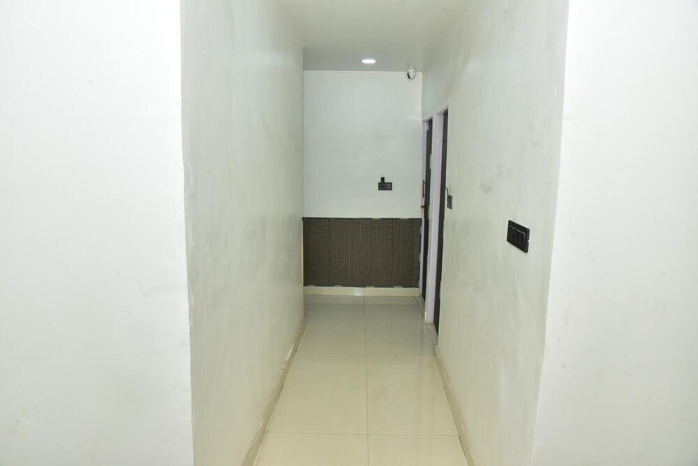 Hotel Emirates Case