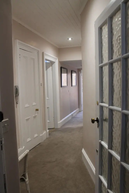 Spacious West End Townhouse