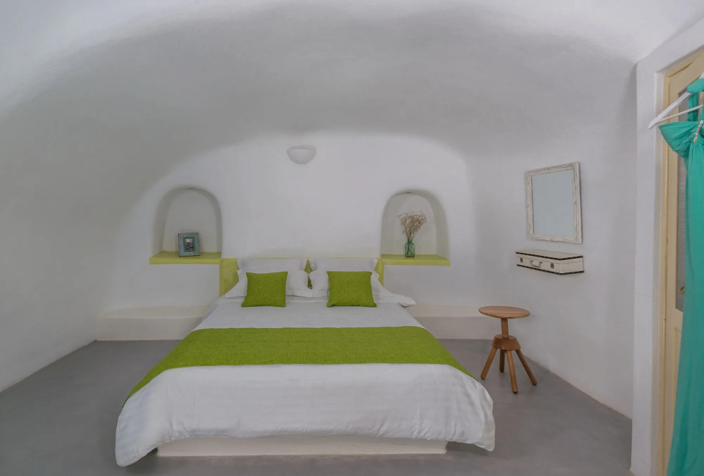 Calliope's Villa with jacuzzi